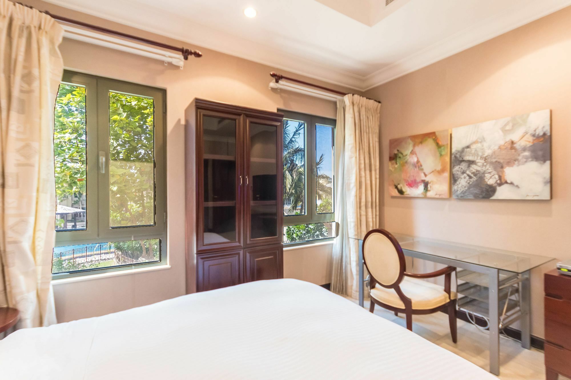 Yanjoon Holiday Homes - Palm Jumeirah Frond A Villas Дубай Екстериор снимка